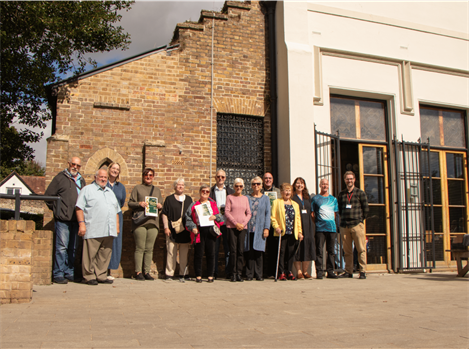 Blooming brilliant tenants celebrate success at garden awards