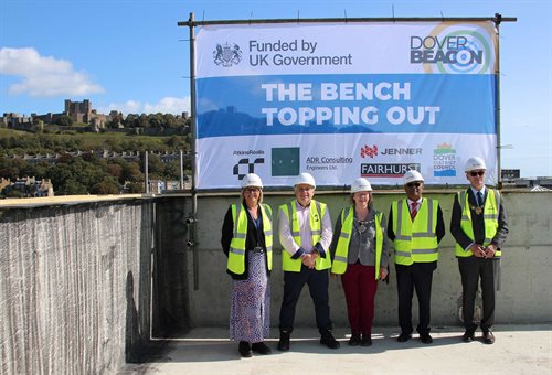 Bench.ToppingOut1a